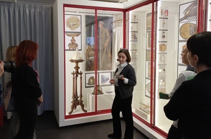 «Пыльный квартирник»: как семейные реликвии становятся музейными экспонатами