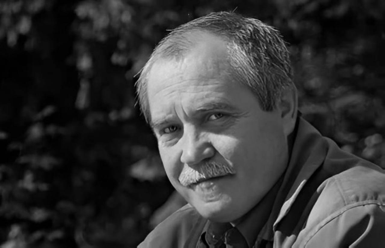 Ушёл из жизни поэт Василий Мишенёв