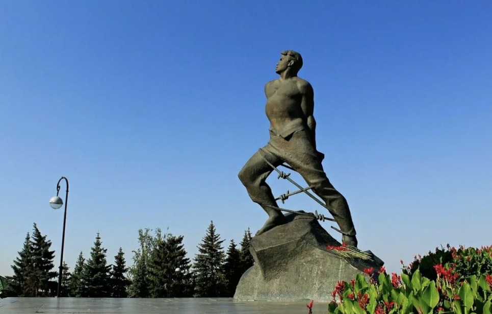 Поэт, ставший героем: к 120-летию Мусы Джалиля