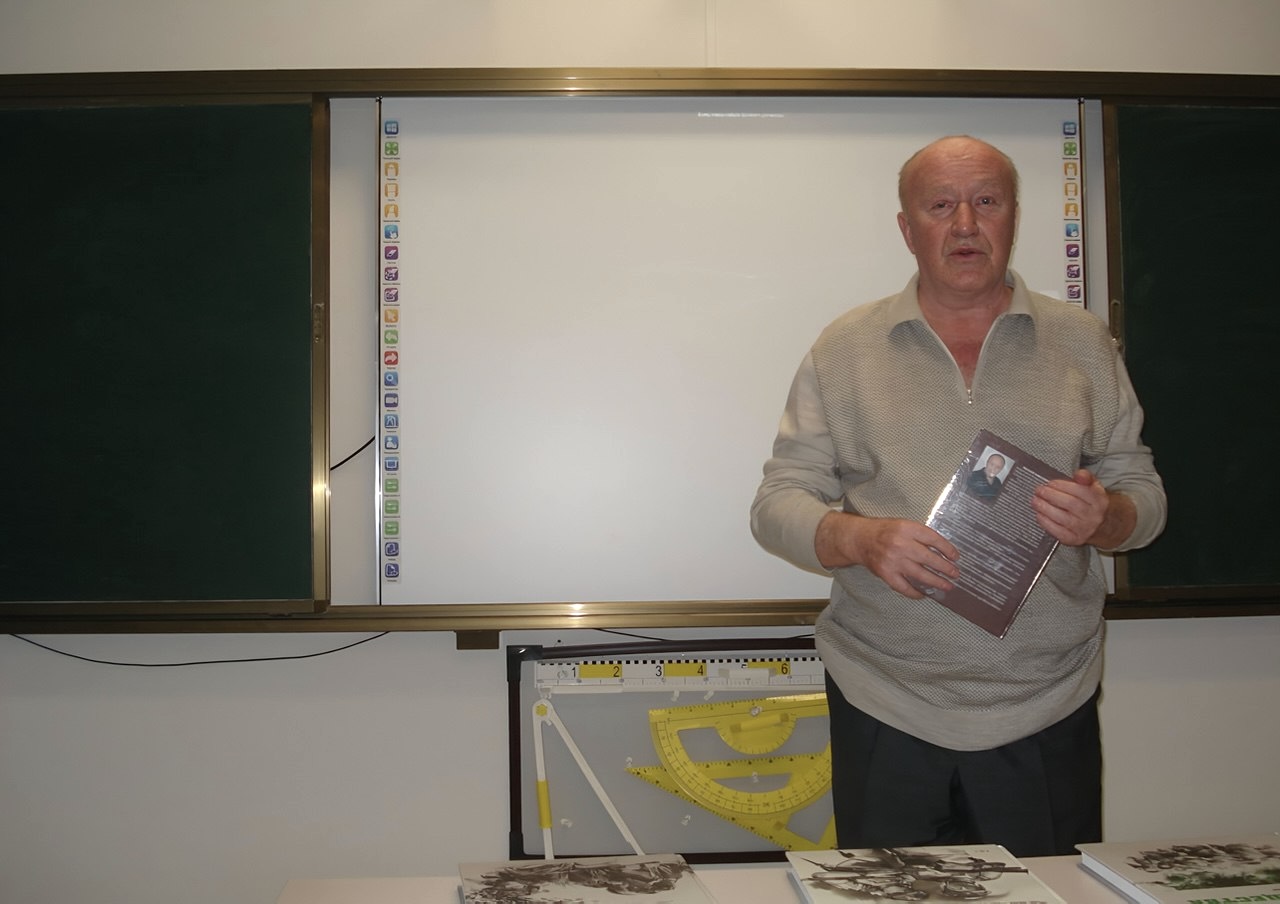 В Туле состоялась встреча с краеведом и писателем Николаем Макаровым