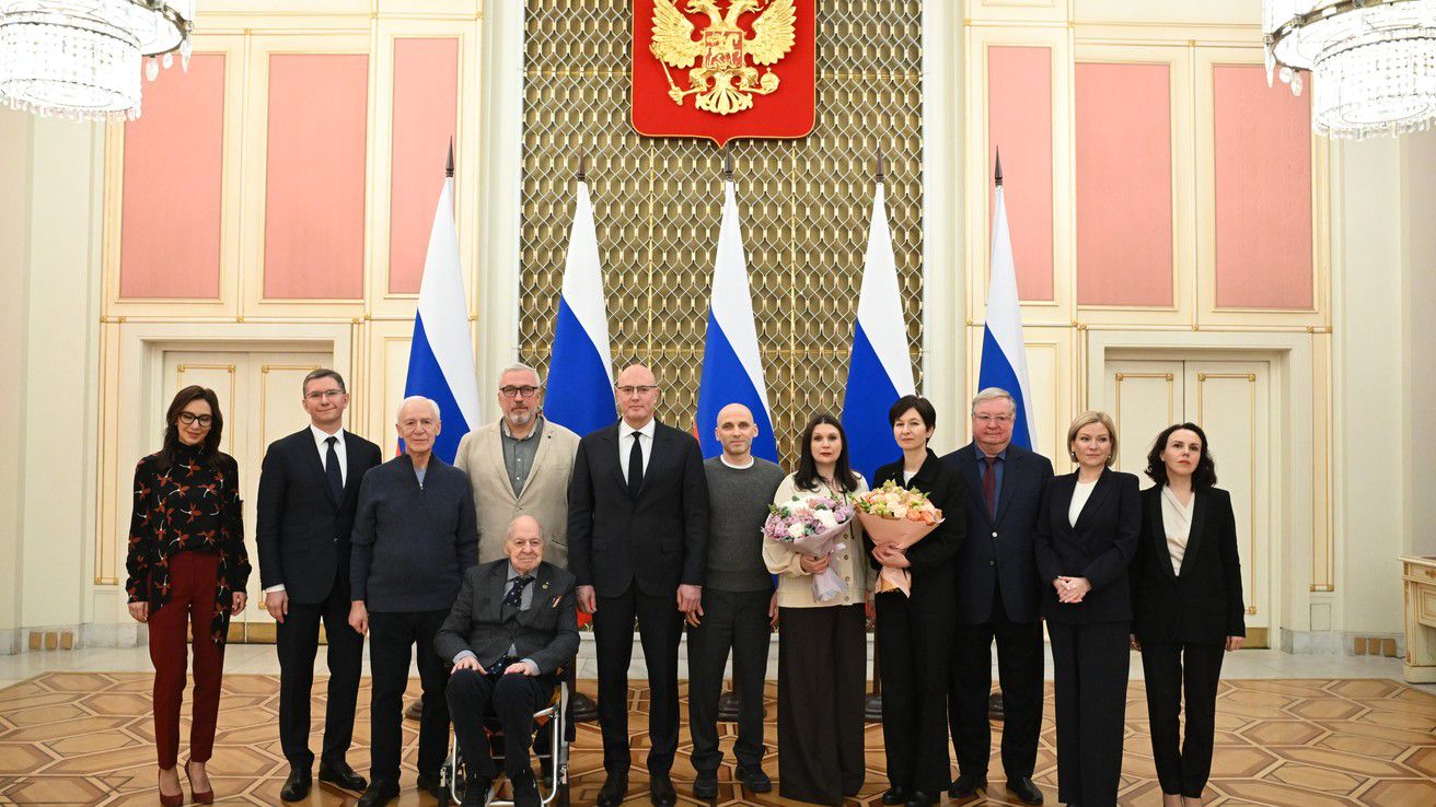 Открыт приём заявок на Премию Правительства в сфере детской литературы