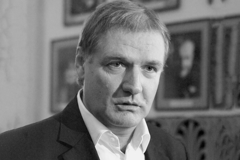 Скончался народный артист России Владимир Симонов